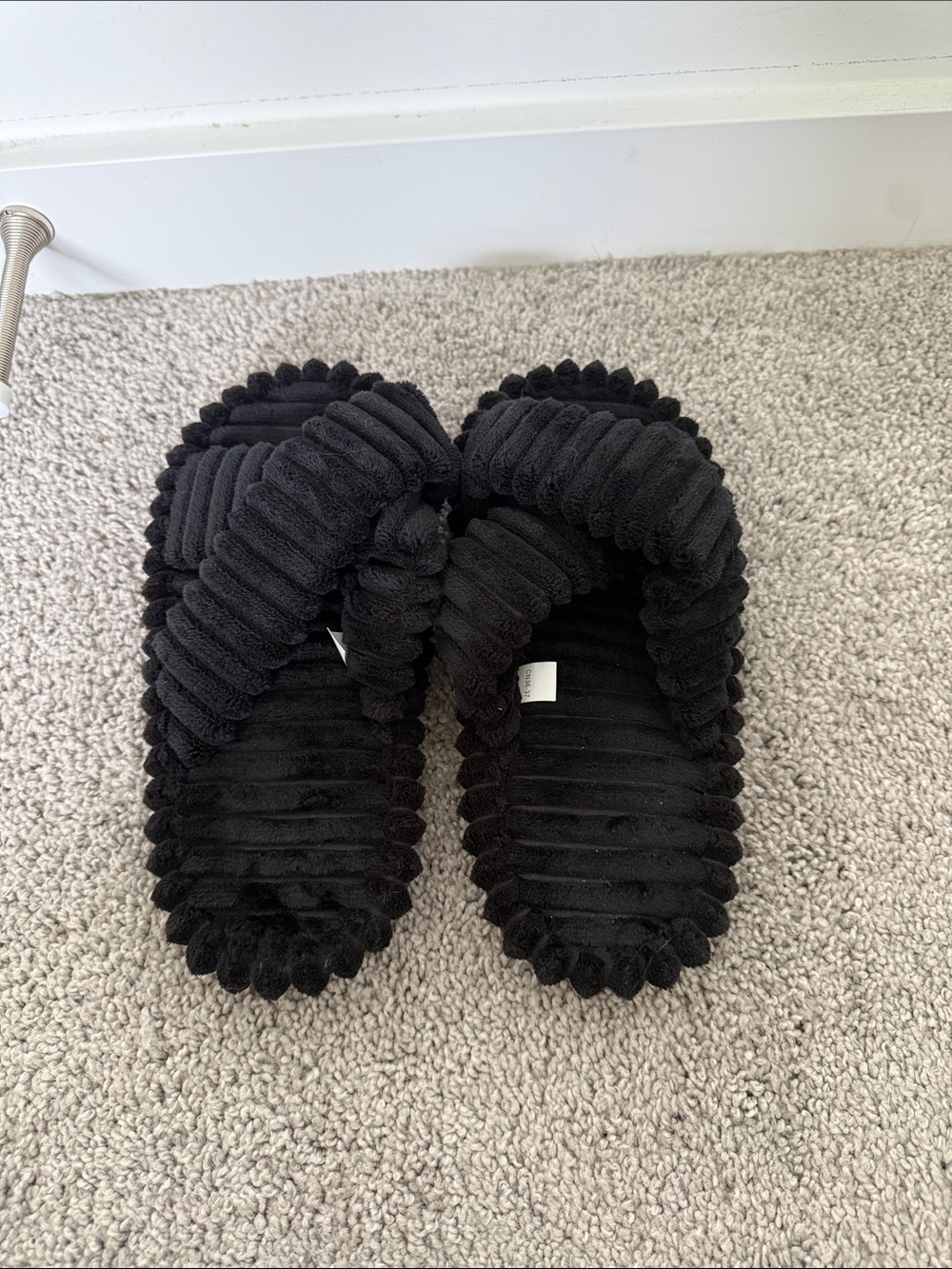 Black Plush Ribbed Slide Slippers - Women